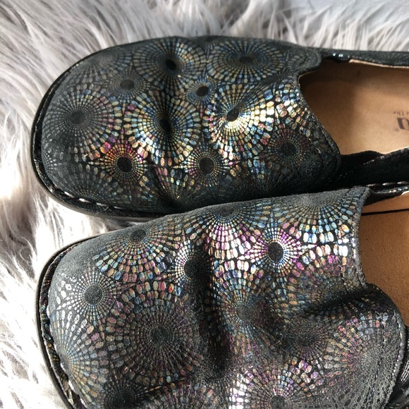 Algeria Sz 39 US 9 Debra Comfort Orthotic Shoes Iridescent Abstract Pattern - Picture 4 of 7